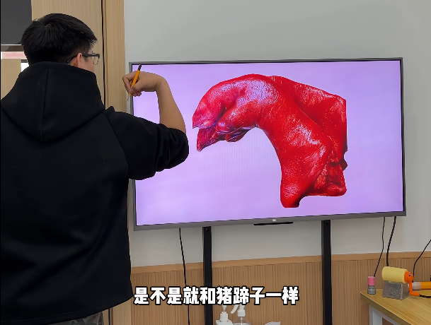 图片[2]-勾手腕的孩子最怕！练字勾手腕就像大猪蹄子一样！-52书法博客